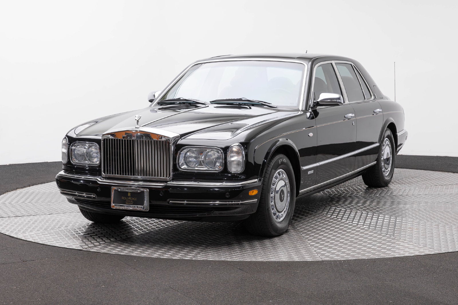 Rolls-Royce Silver Seraph de 4 puertas, berlina, del año 2002