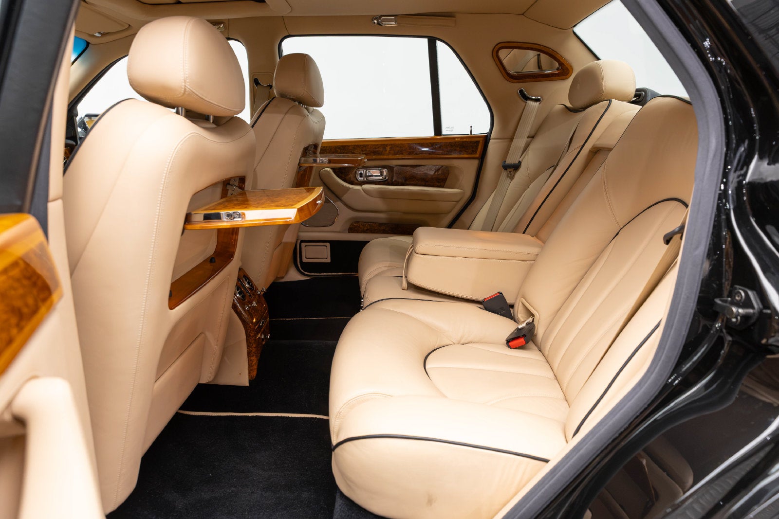Rolls-Royce Silver Seraph de 4 puertas, berlina, del año 2002