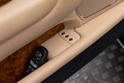 Rolls-Royce Silver Seraph de 4 puertas, berlina, del año 2002