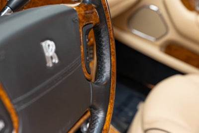 Rolls-Royce Silver Seraph de 4 puertas, berlina, del año 2002