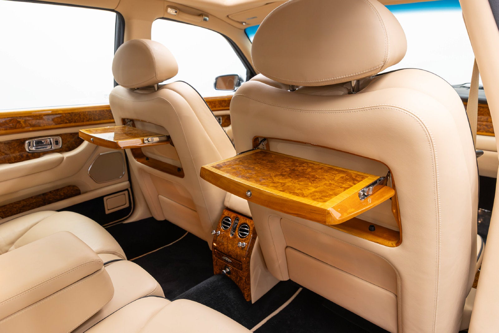 Rolls-Royce Silver Seraph de 4 puertas, berlina, del año 2002