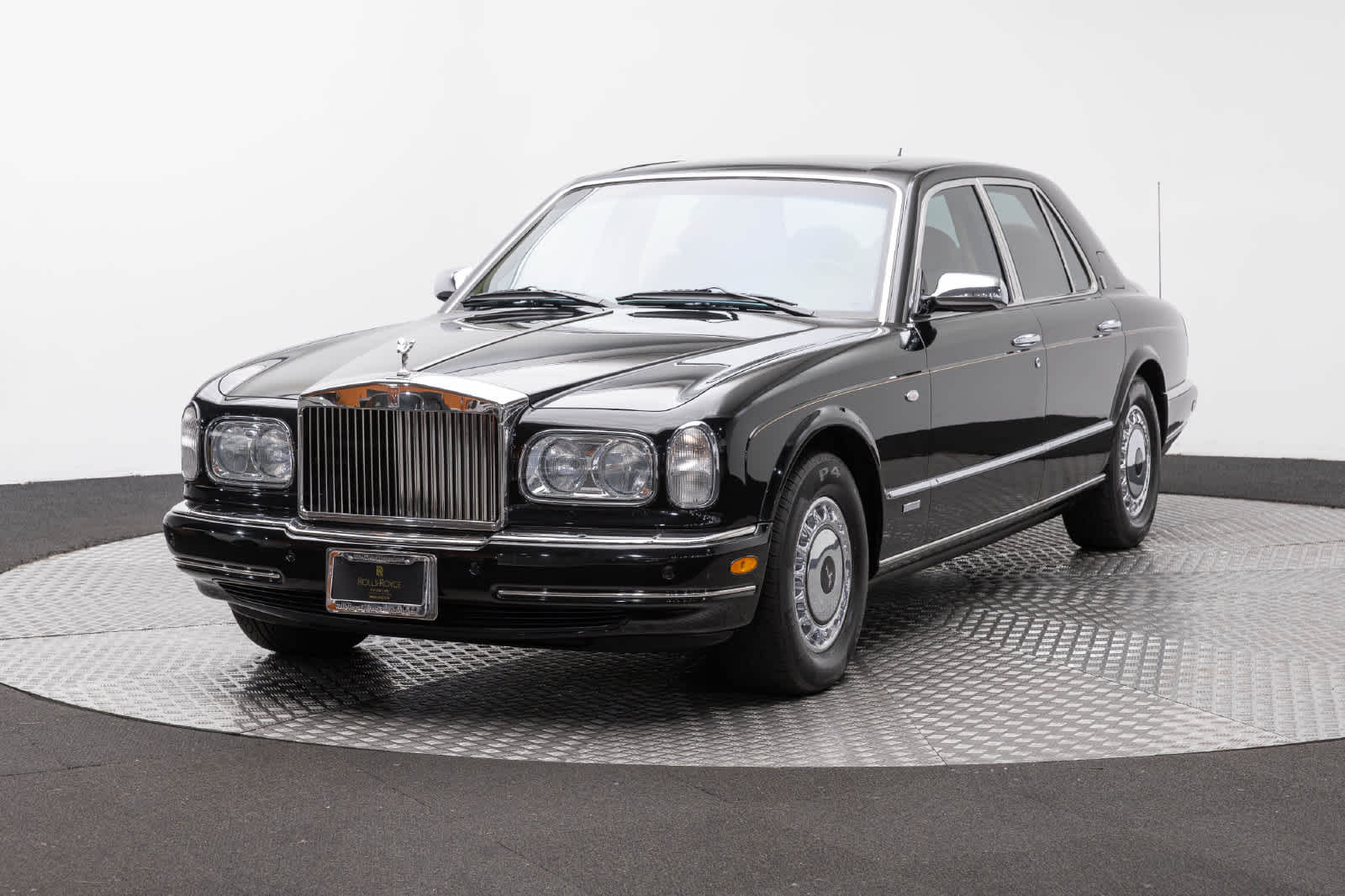 Rolls-Royce Silver Seraph de 4 puertas, berlina, del año 2002