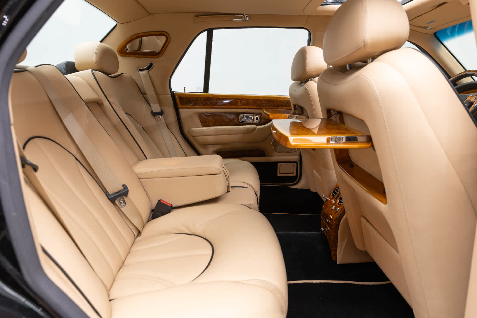 Rolls-Royce Silver Seraph de 4 puertas, berlina, del año 2002