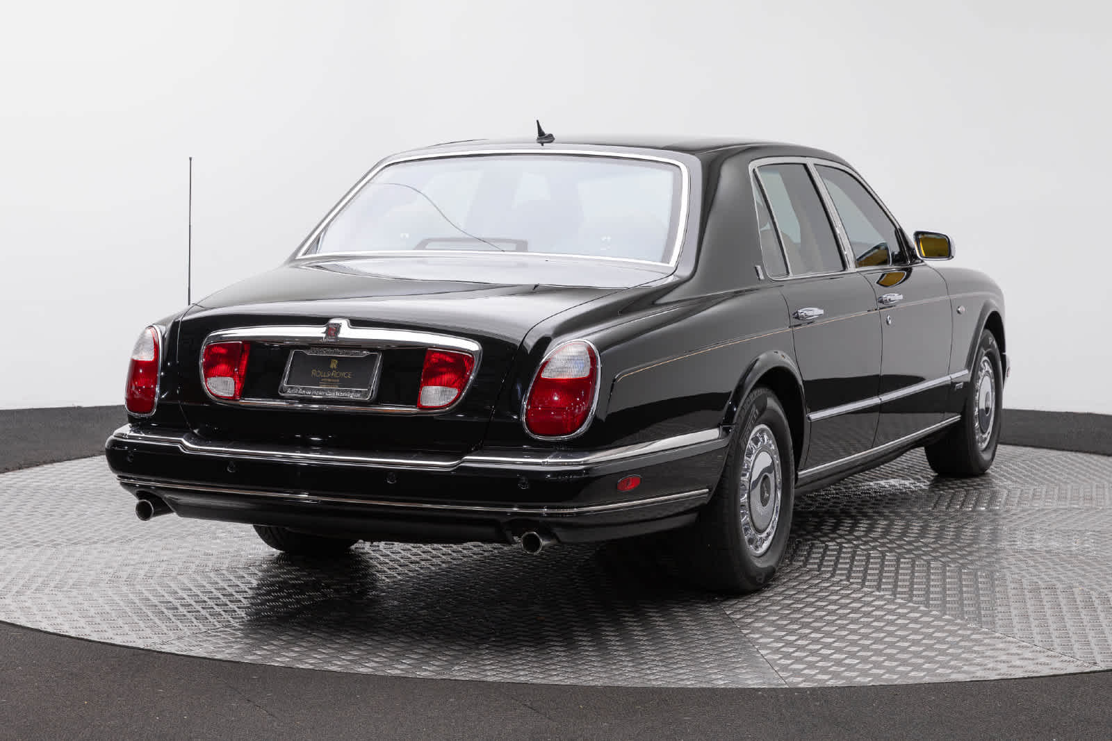 Rolls-Royce Silver Seraph de 4 puertas, berlina, del año 2002