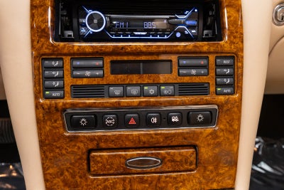 Rolls-Royce Silver Seraph de 4 puertas, berlina, del año 2002