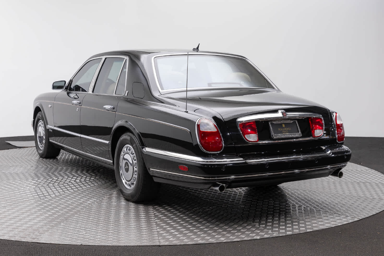 Rolls-Royce Silver Seraph de 4 puertas, berlina, del año 2002