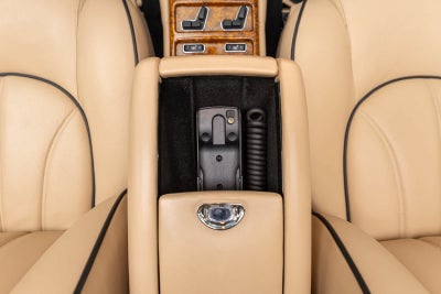 Rolls-Royce Silver Seraph de 4 puertas, berlina, del año 2002