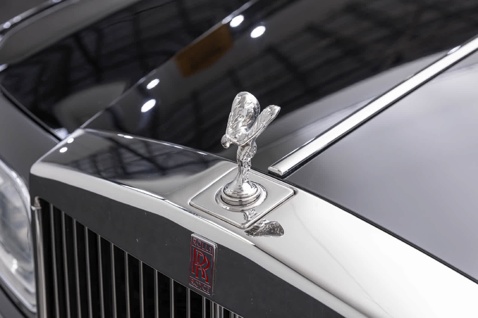 Rolls-Royce Silver Seraph de 4 puertas, berlina, del año 2002