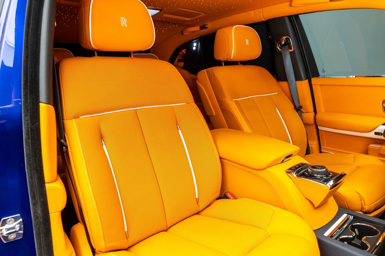 Rolls-Royce Phantom Sedán 2023