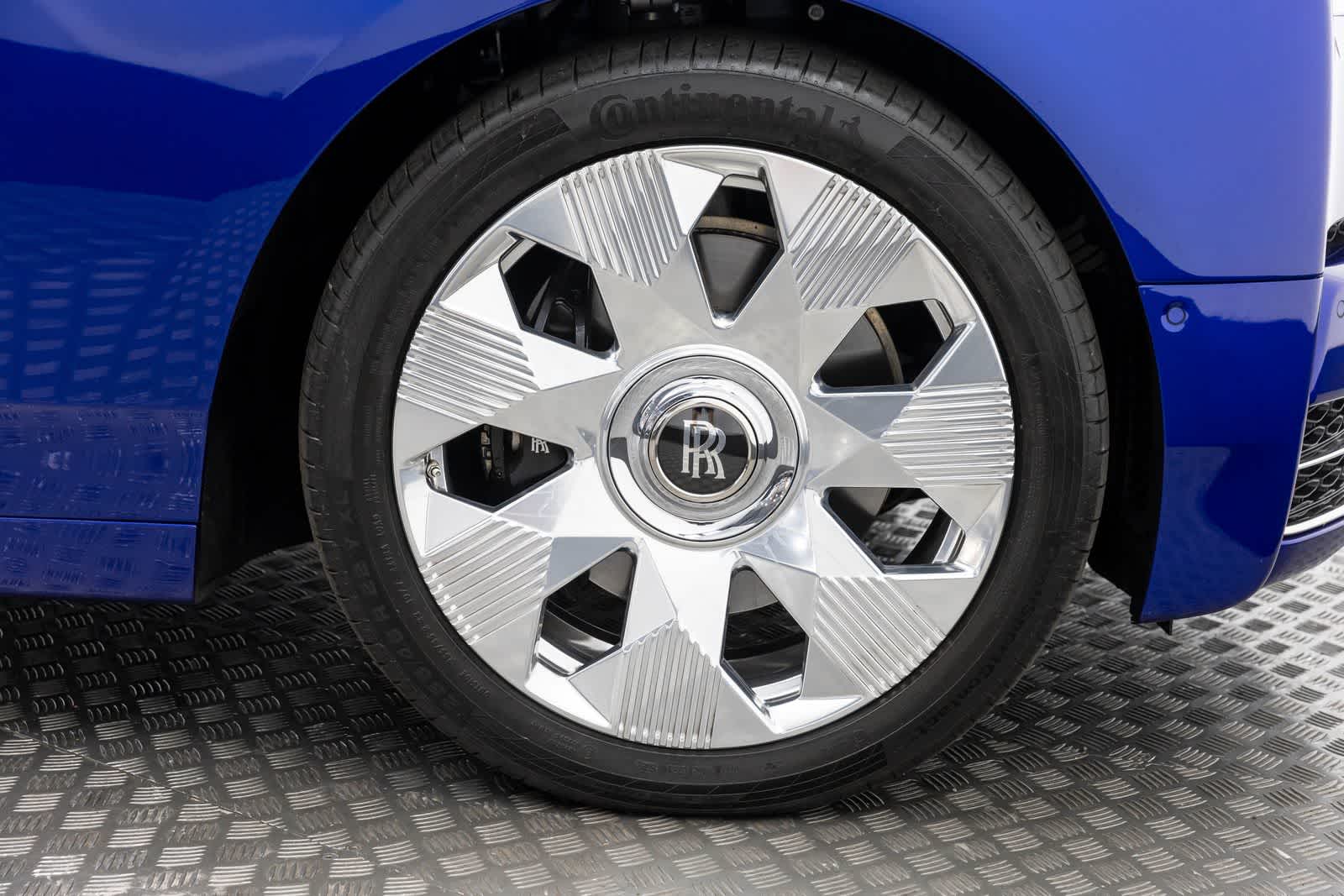 Rolls-Royce Phantom Sedán 2023