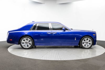 Rolls-Royce Phantom Sedán 2023