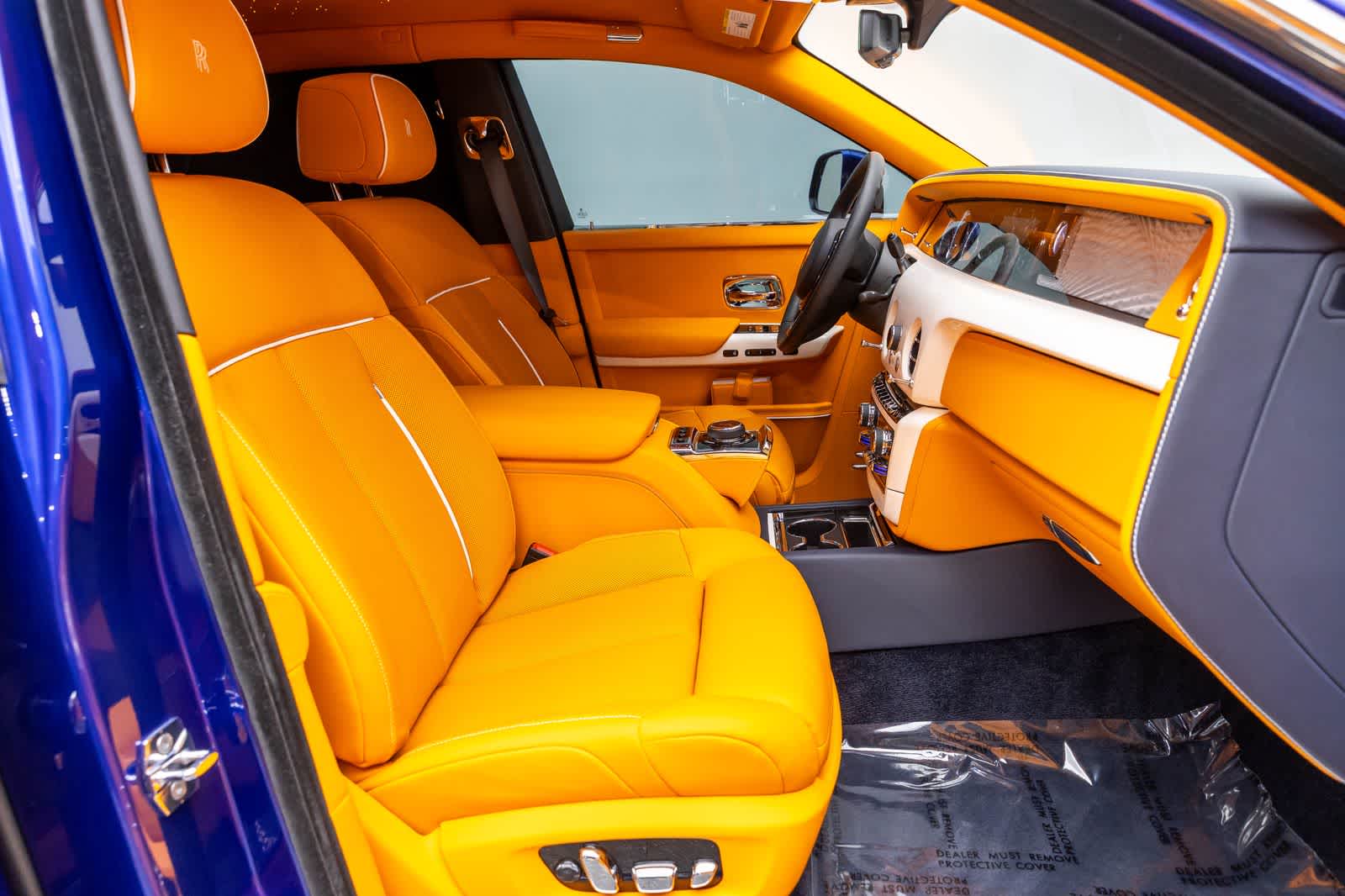 Rolls-Royce Phantom Sedán 2023