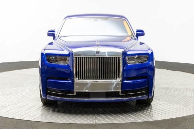 Rolls-Royce Phantom Sedán 2023