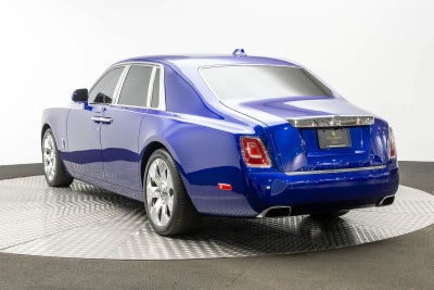 Rolls-Royce Phantom Sedán 2023