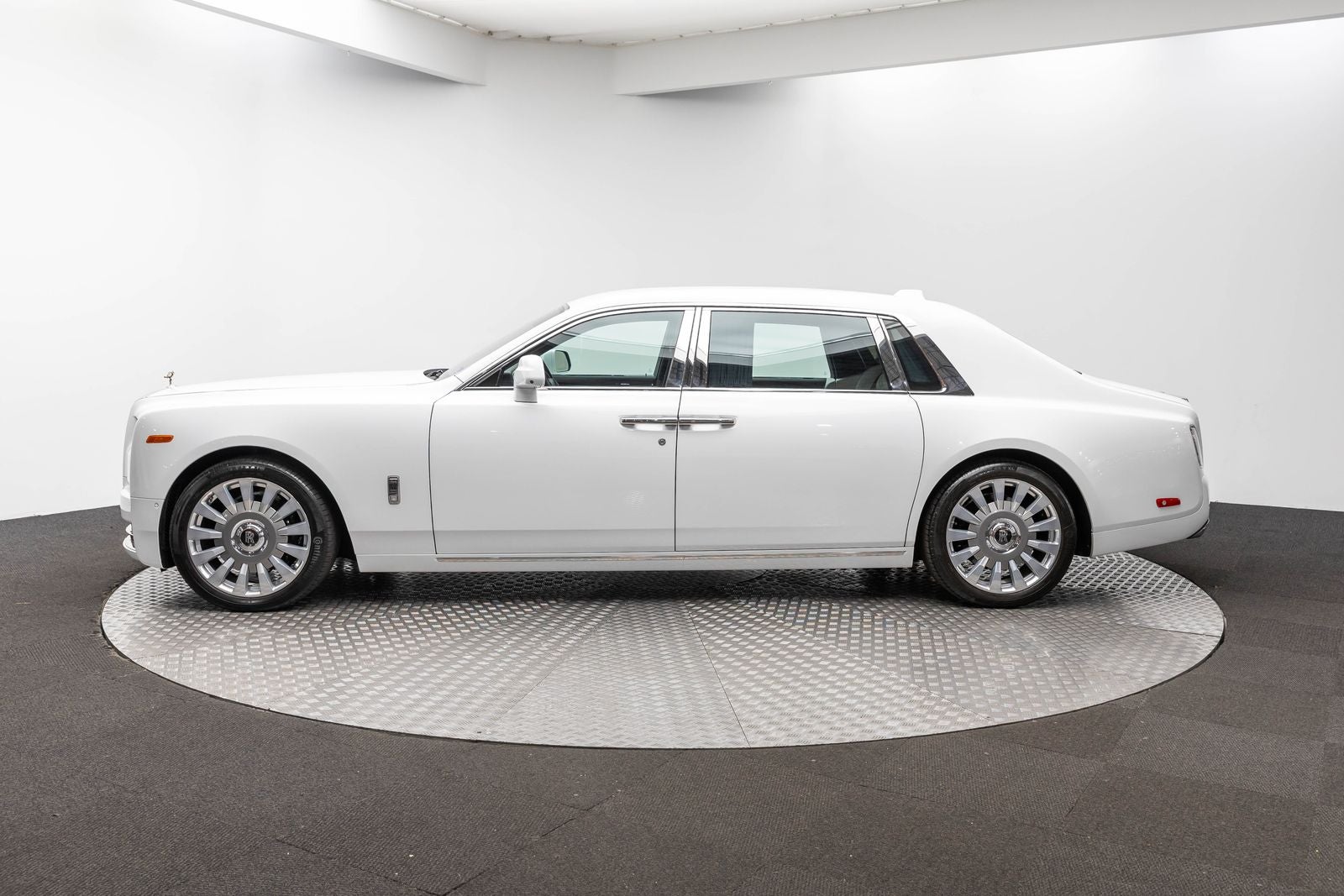 Rolls-Royce Phantom Sedán de batalla larga 2020