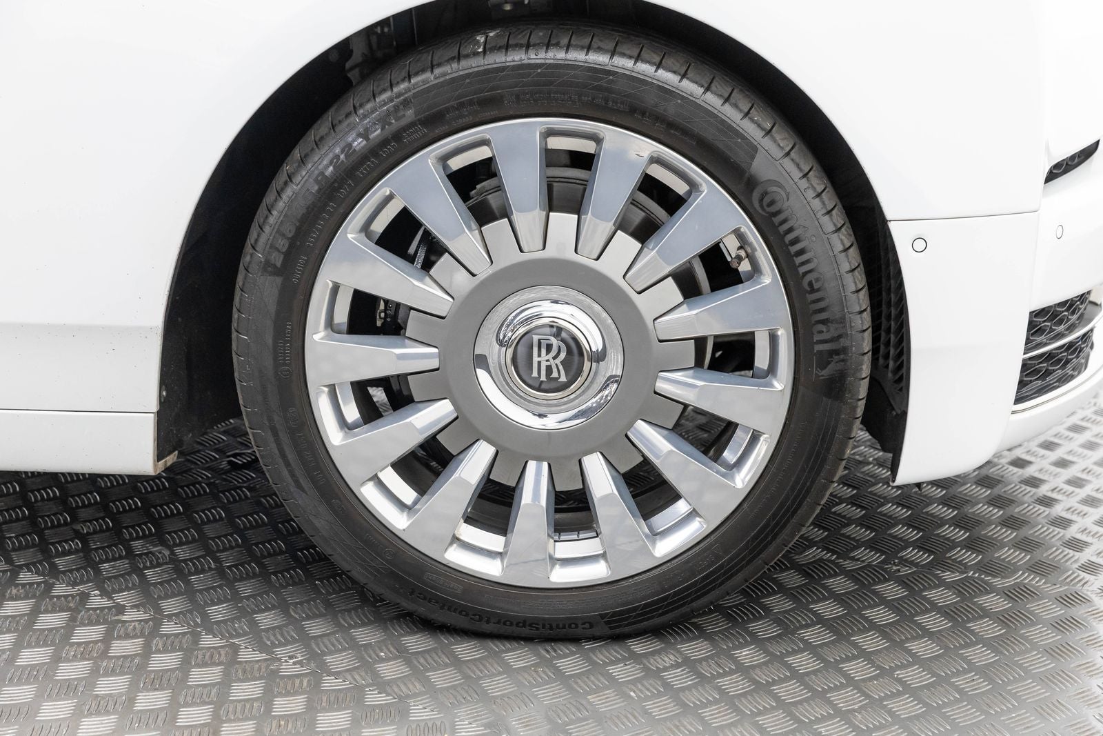 Rolls-Royce Phantom Sedán de batalla larga 2020