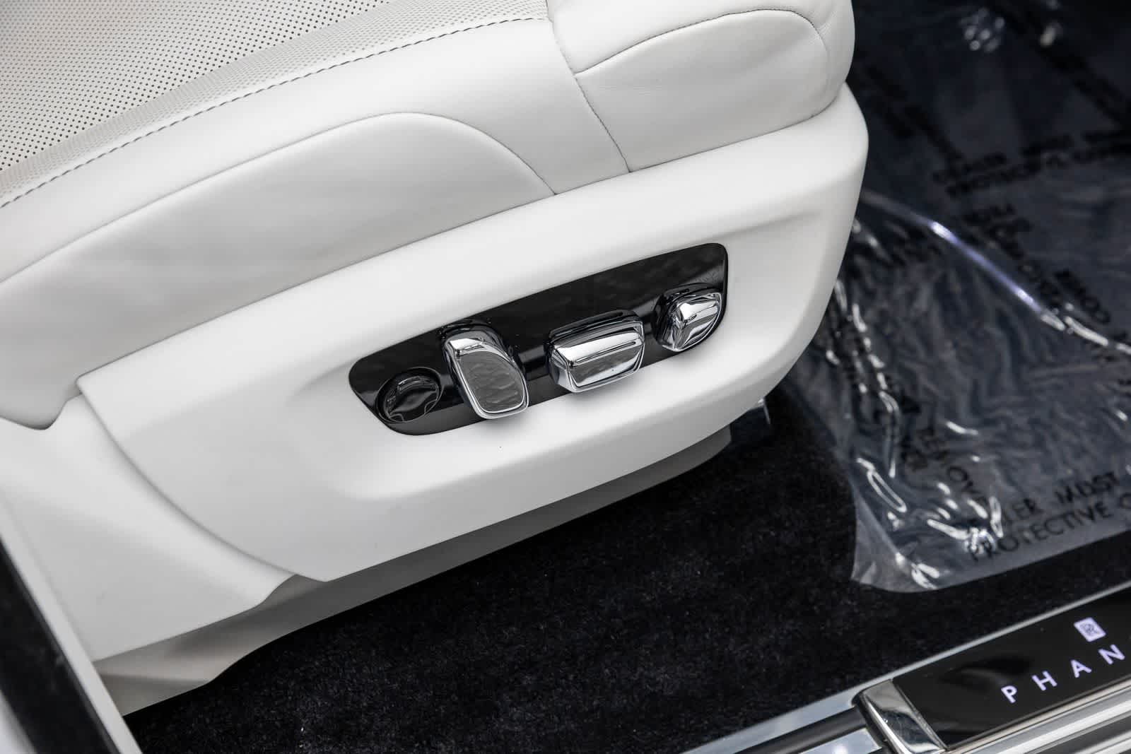 Rolls-Royce Phantom Sedán de batalla larga 2020