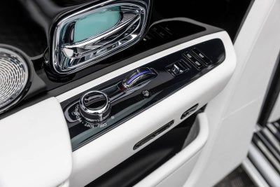 Rolls-Royce Phantom Sedán de batalla larga 2020