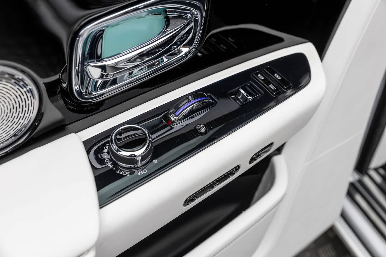 Rolls-Royce Phantom Sedán de batalla larga 2020