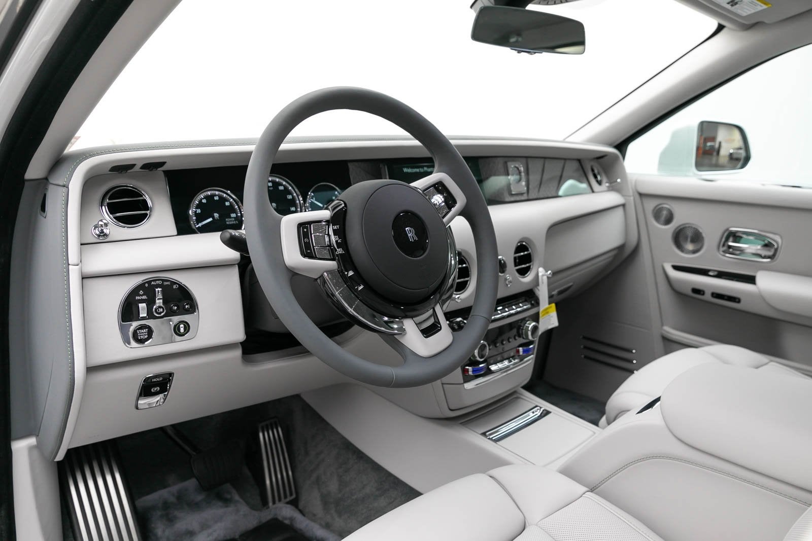 Rolls-Royce Phantom Plantino 2024