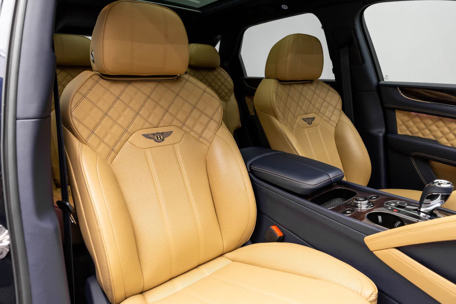Bentley Bentayga V8 2021
