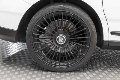 Rolls-Royce Cullinan SUV 2020