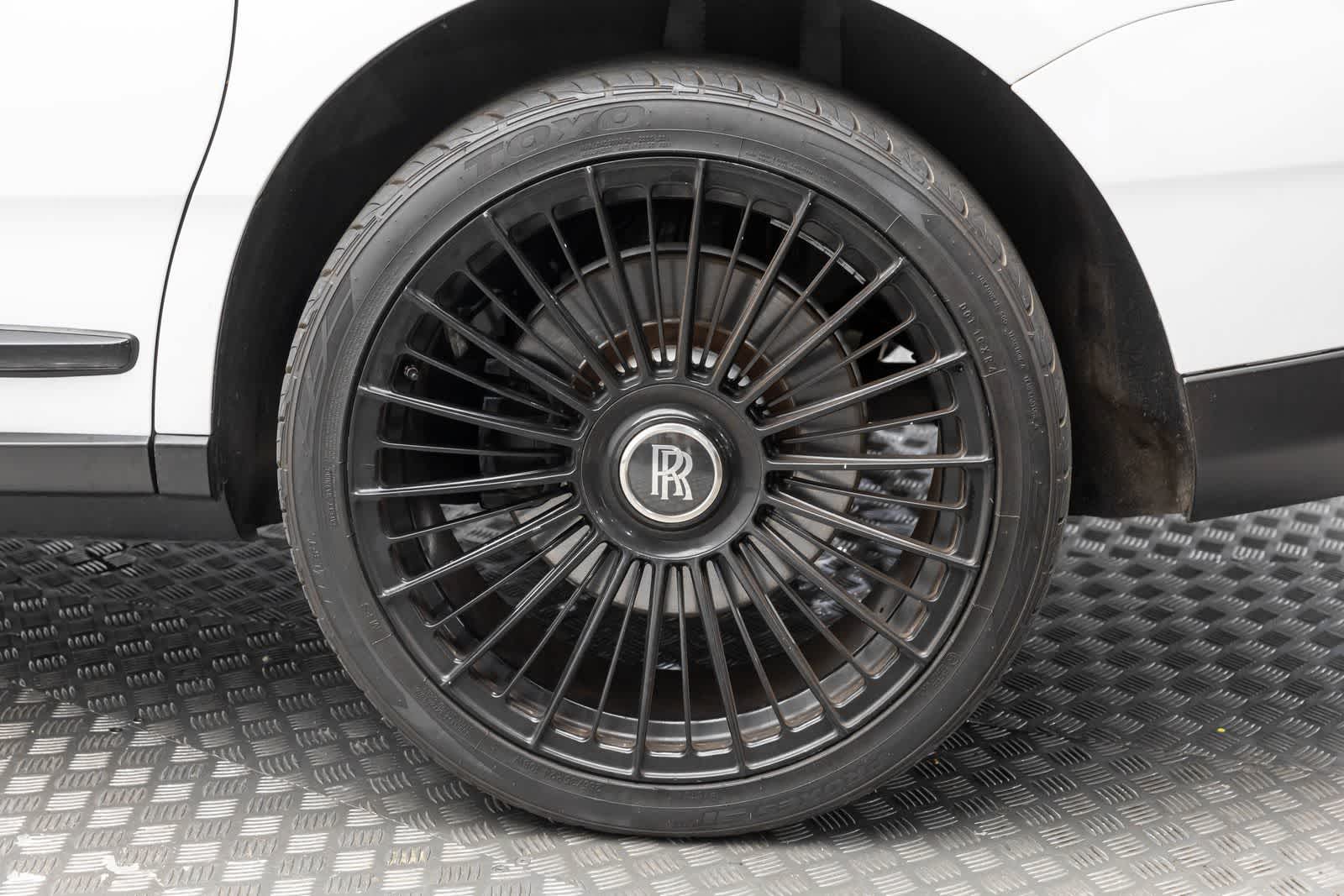 Rolls-Royce Cullinan SUV 2020