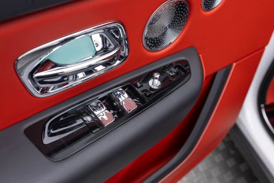 Rolls-Royce Cullinan SUV 2021