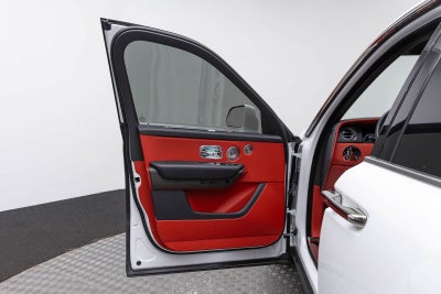 Rolls-Royce Cullinan SUV 2021