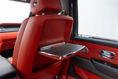 Rolls-Royce Cullinan SUV 2021