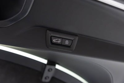 Rolls-Royce Cullinan SUV 2021