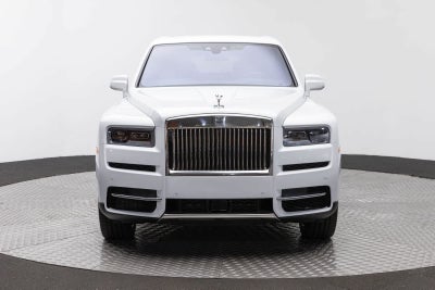 Rolls-Royce Cullinan SUV 2021