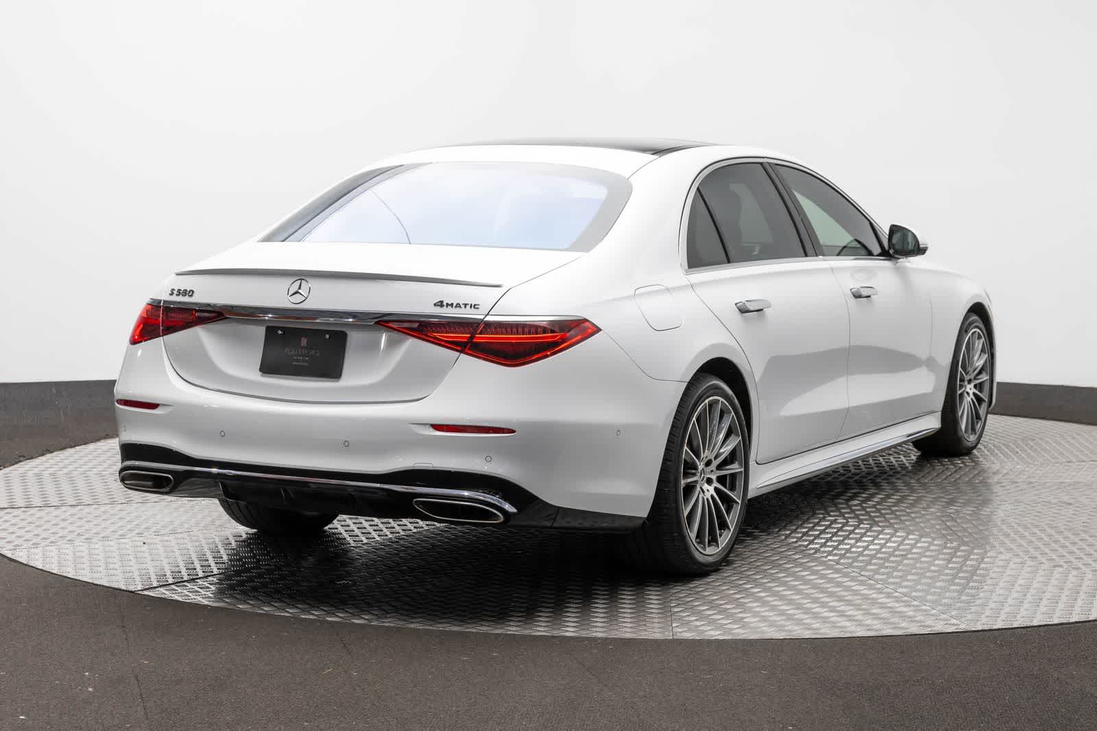 Mercedes-Benz S 580 2025 S 580
