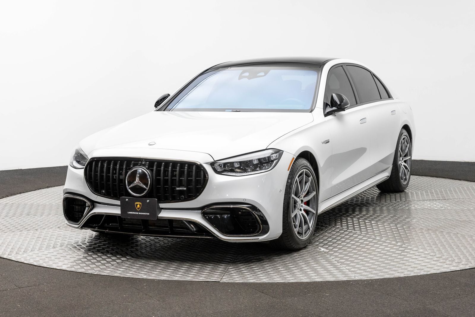 Mercedes-Benz AMG® S 63 E 2025 AMG® S 63 E