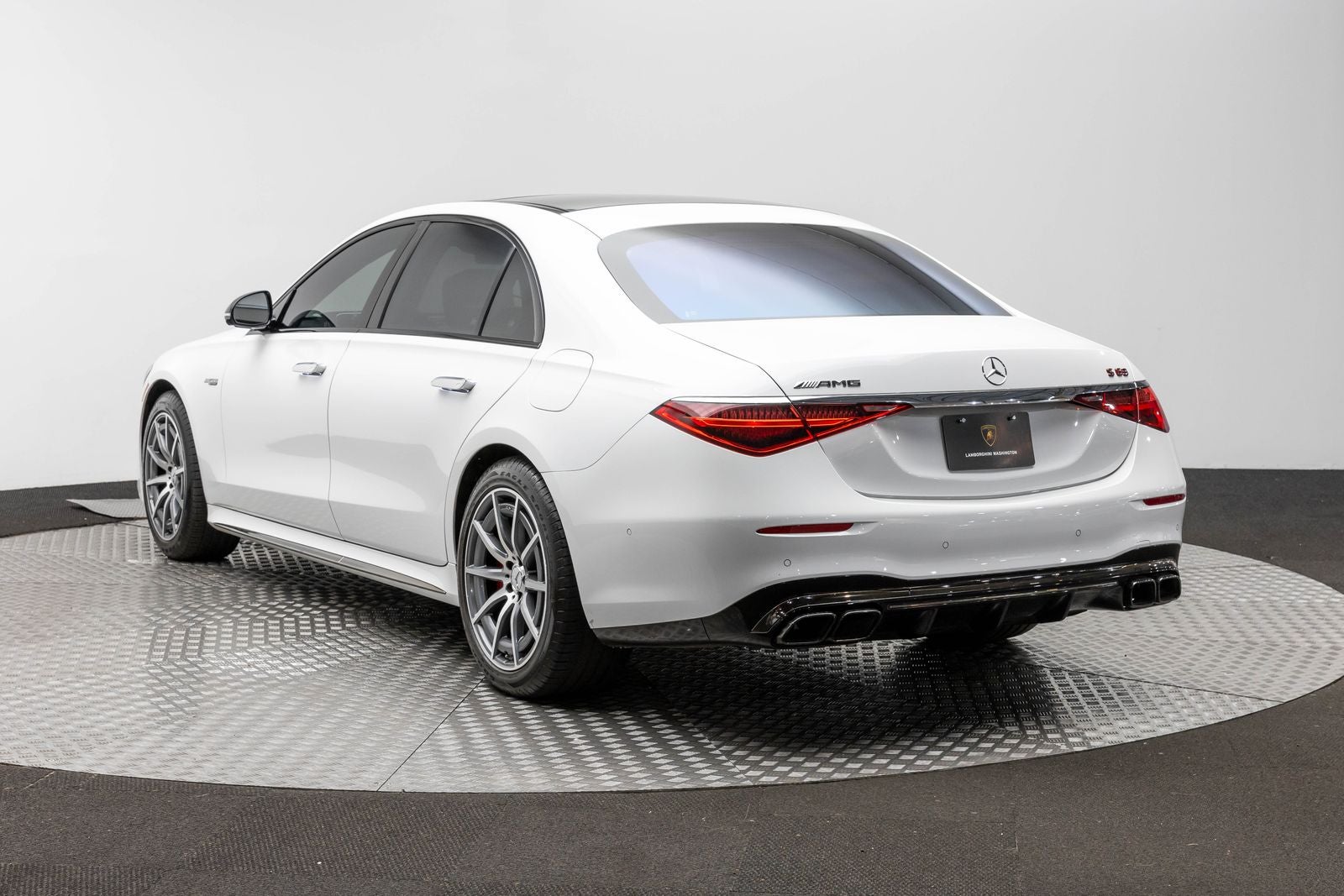 Mercedes-Benz AMG® S 63 E 2025 AMG® S 63 E