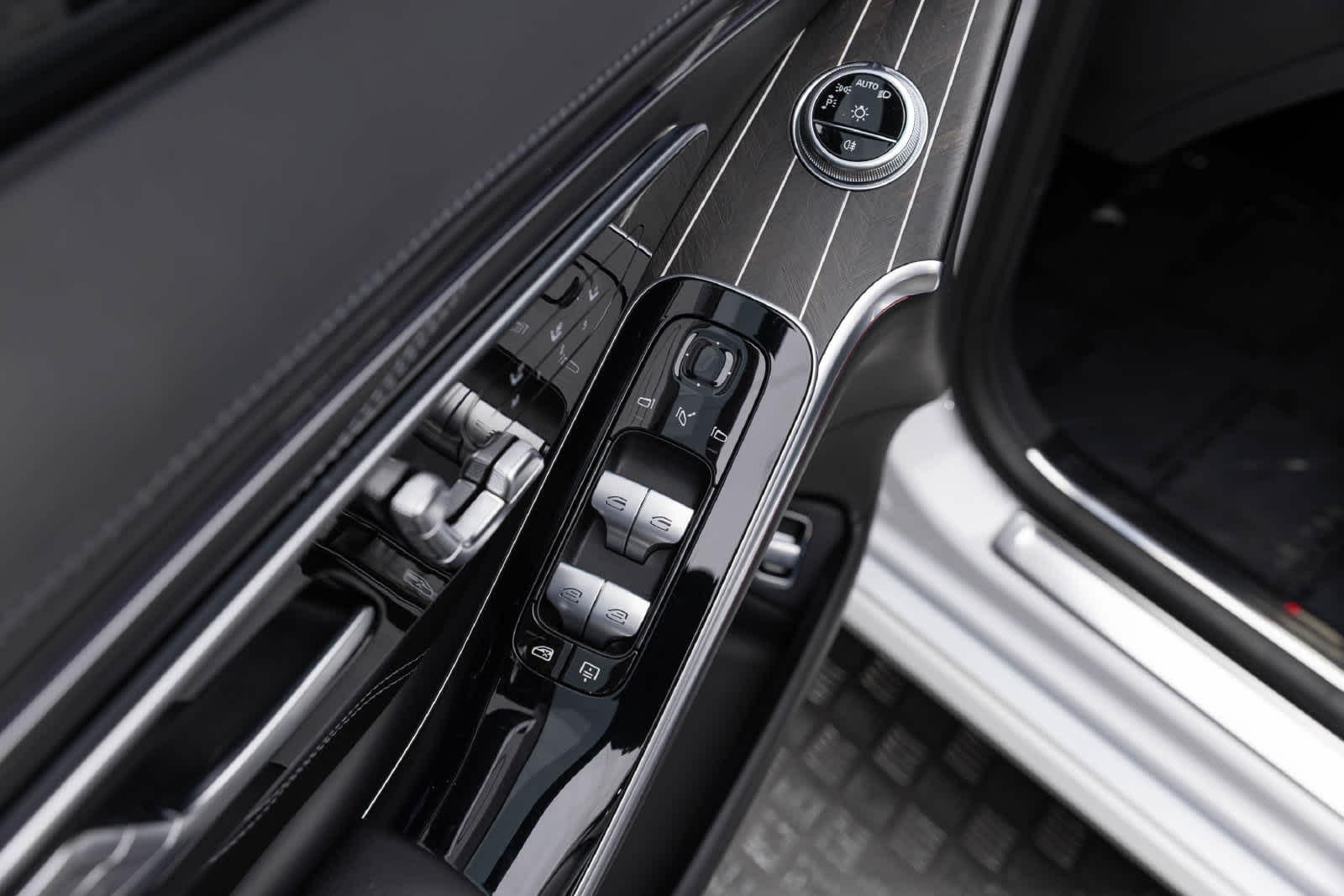 Mercedes-Benz Maybach S 680 2024 Maybach S 680