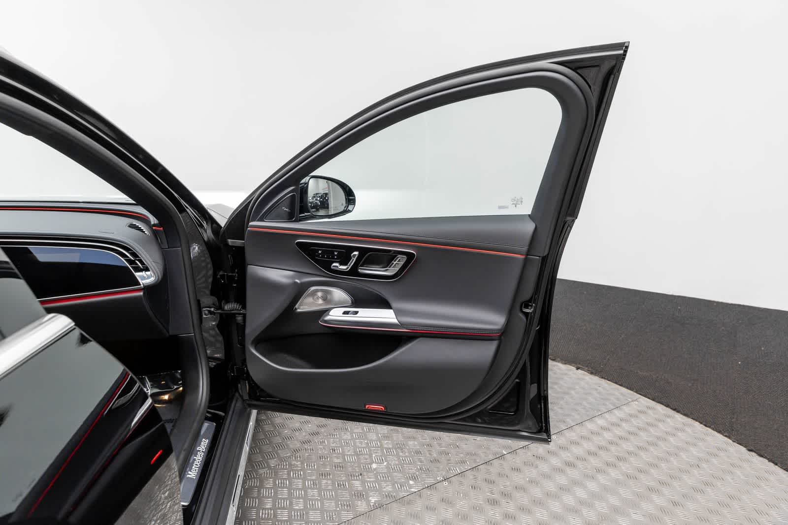 Mercedes-Benz E 450 2026