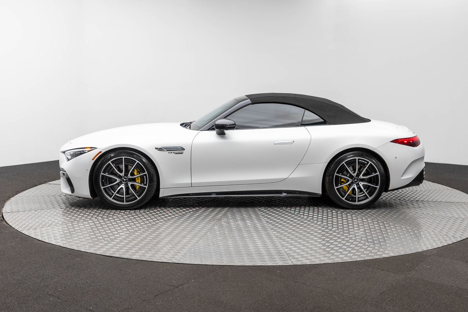 Mercedes-Benz AMG® SL 63 2022