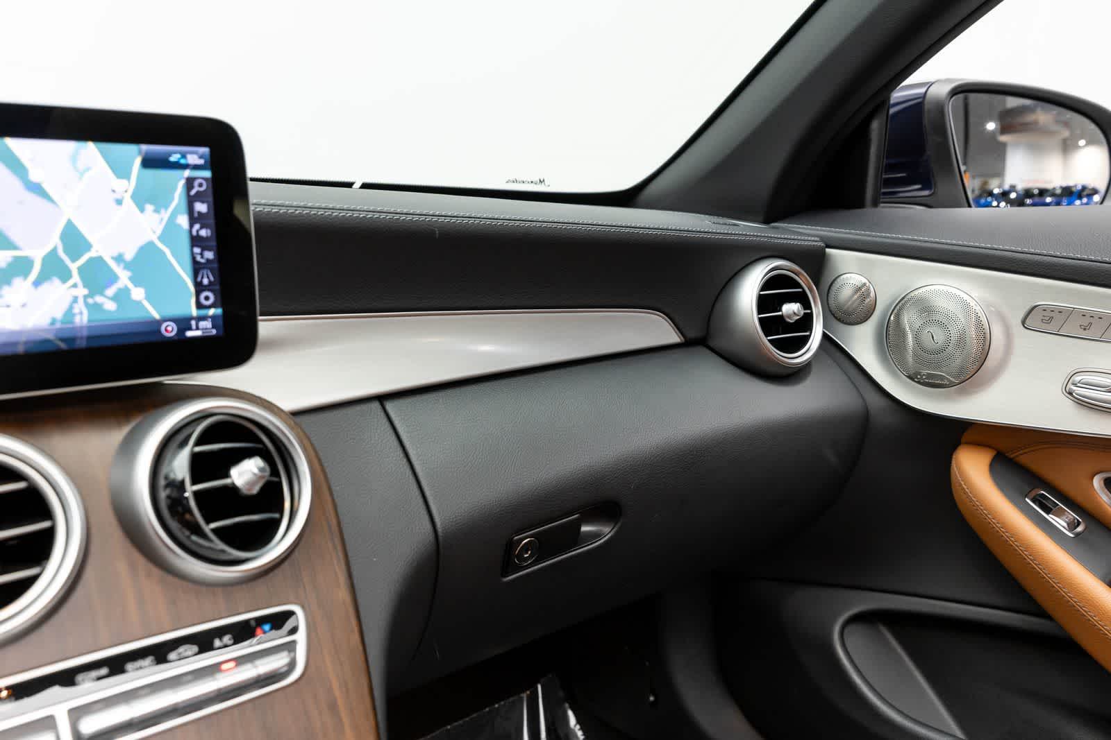 Mercedes-Benz Clase C 300 2023