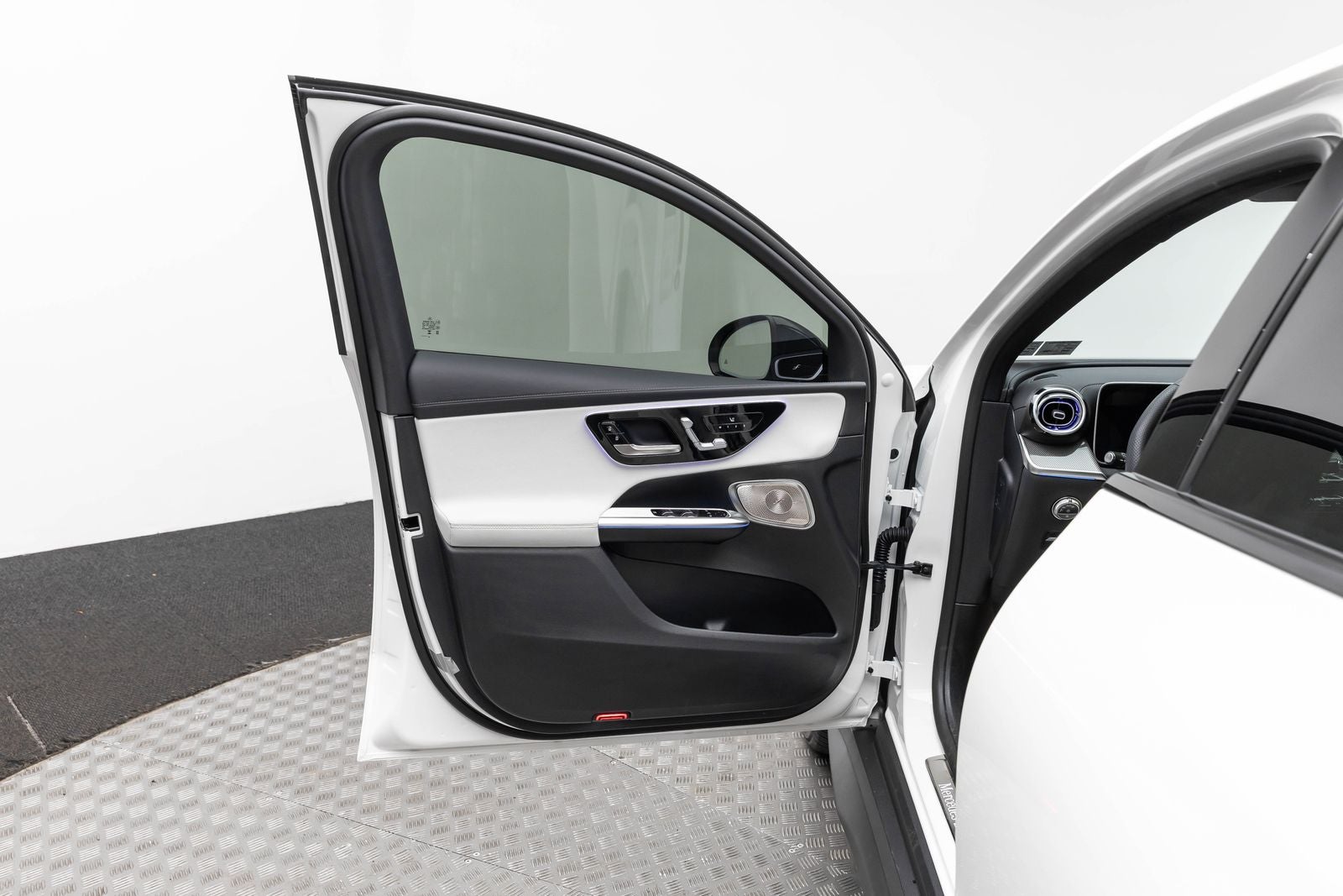 Mercedes-Benz GLC 300 2026 GLC 300