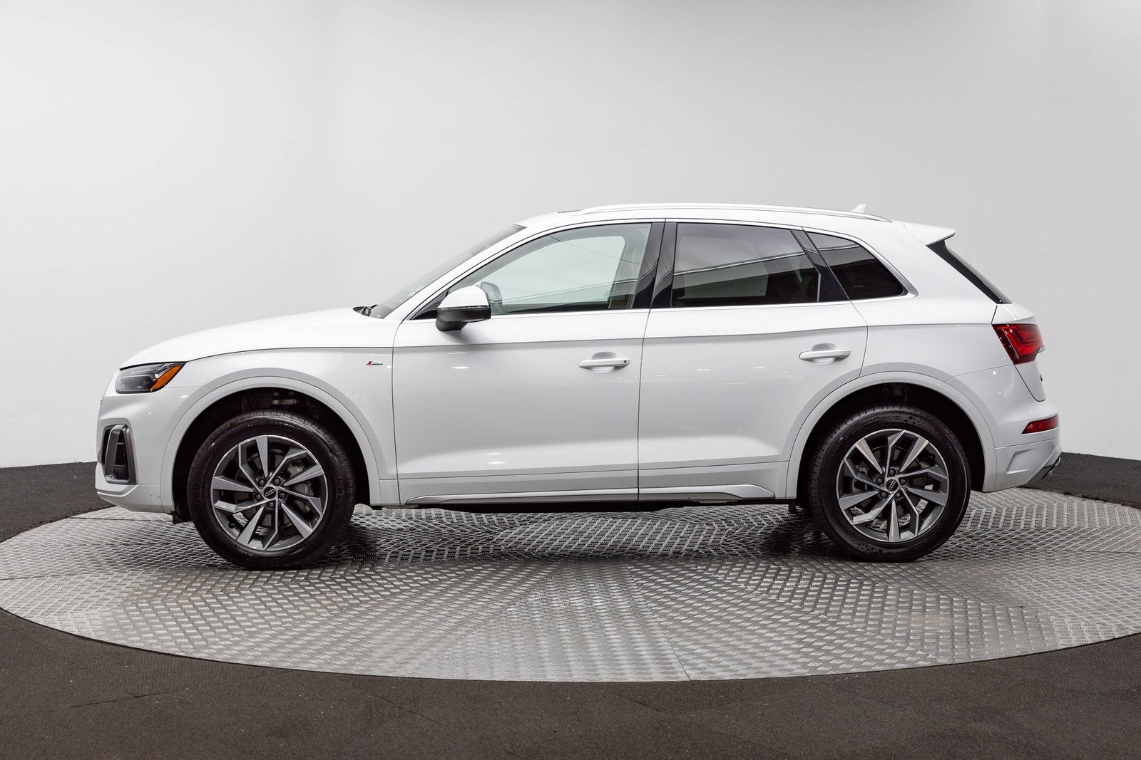 Audi Q5 S line Premium Plus 2024