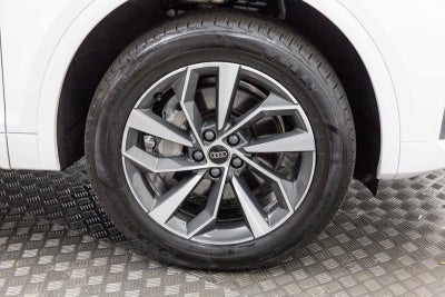 Audi Q5 S line Premium Plus 2024