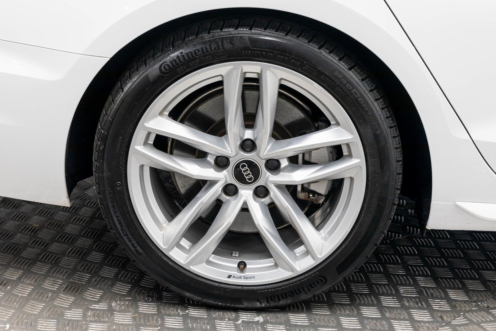 Audi A4 Sedán S line Premium Plus 2024