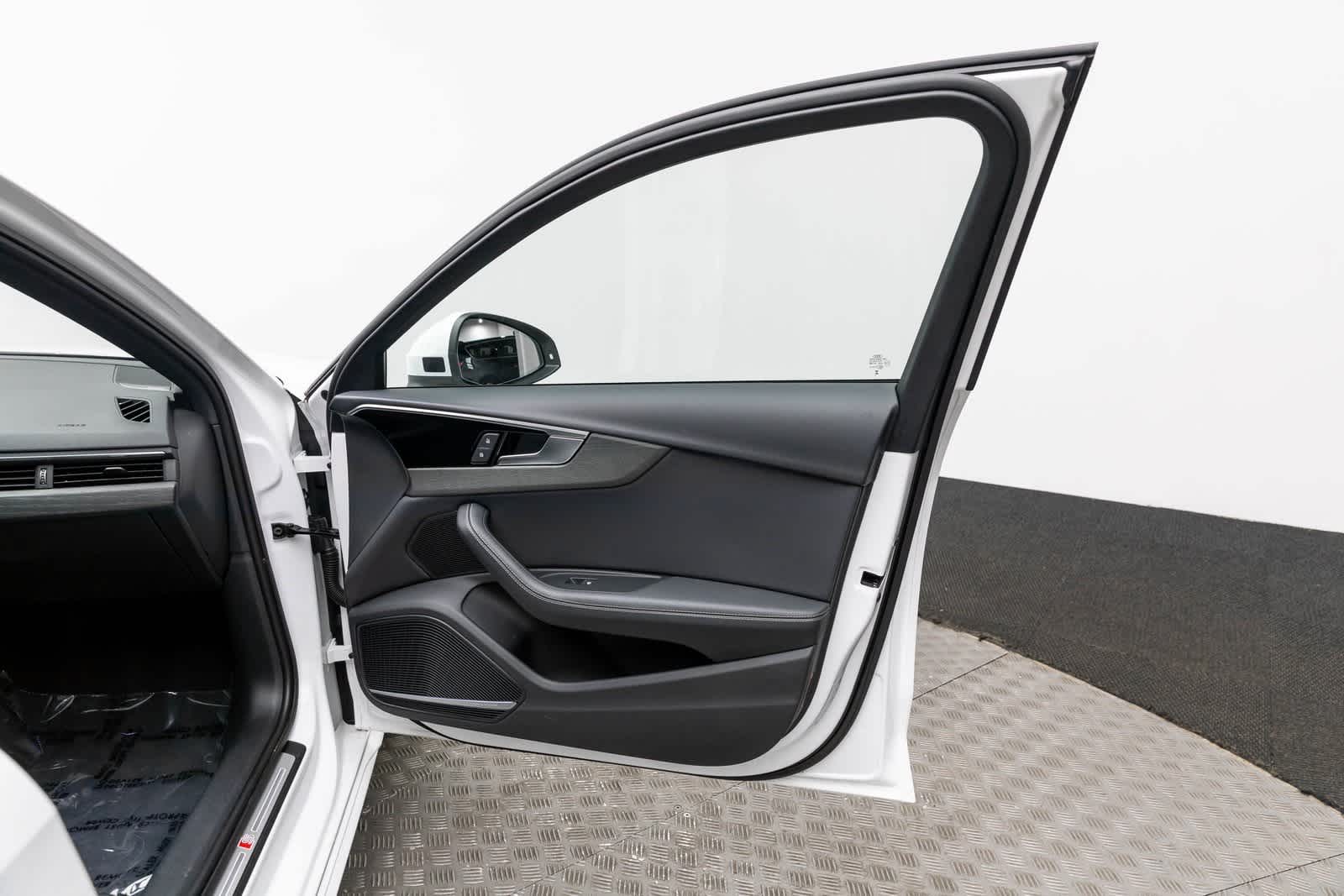 Audi A4 Sedán S line Premium Plus 2024