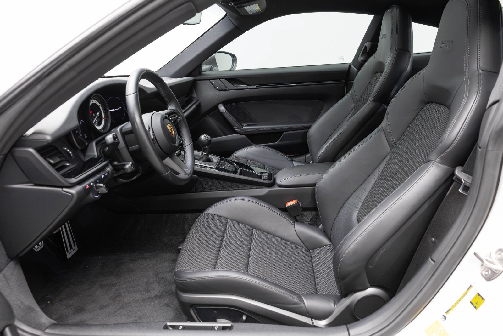 Porsche 911 Carrera T 2024