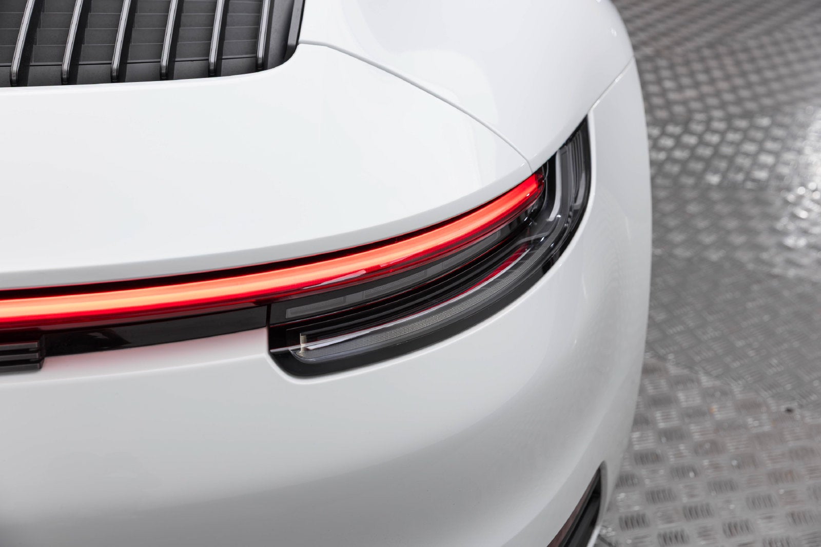 Porsche 911 Carrera T 2024