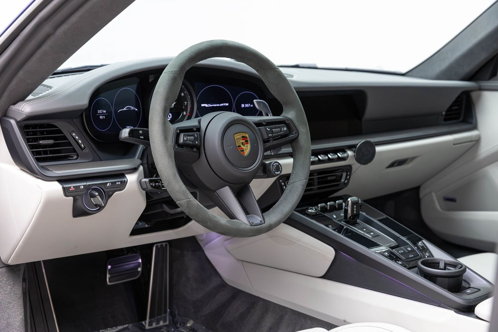 Porsche 911 Carrera GTS 2024