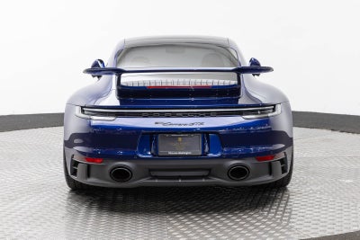 Porsche 911 Carrera GTS 2024