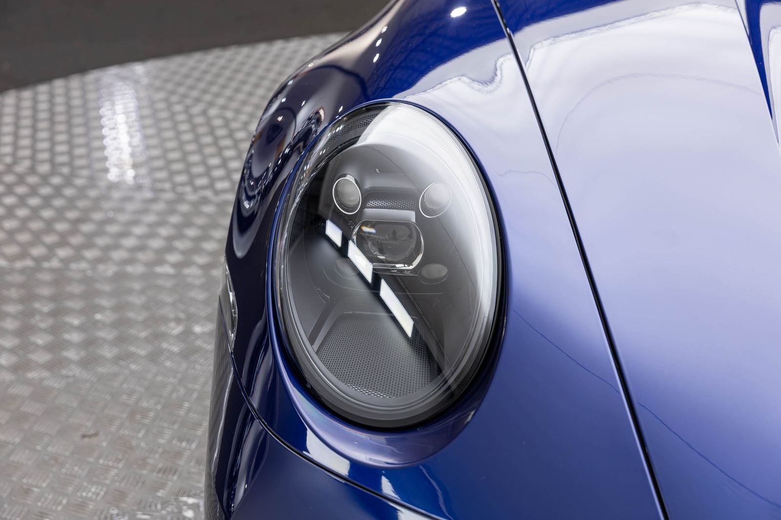 Porsche 911 Carrera GTS 2024