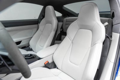 Porsche 911 Carrera GTS 2024